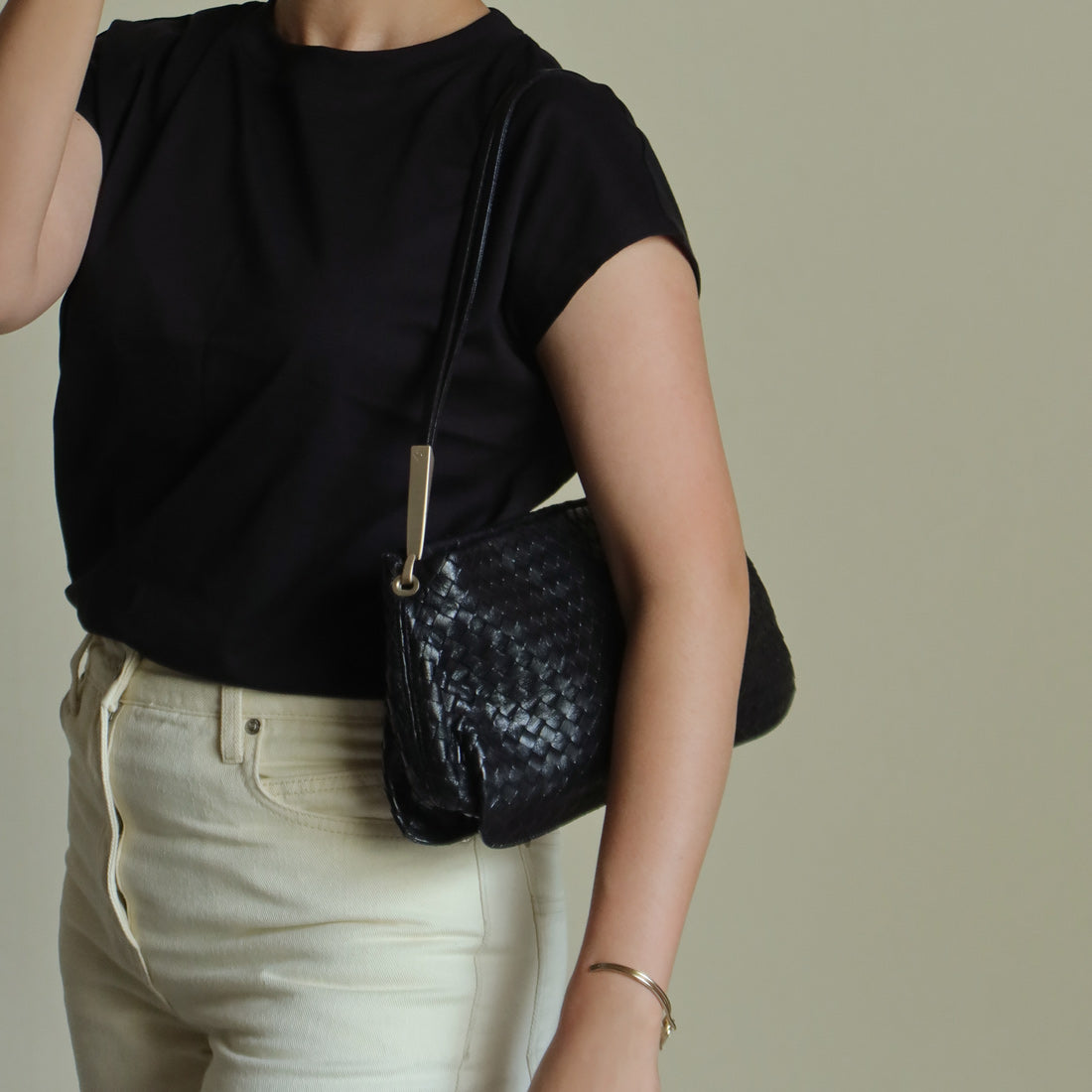 Bottega Veneta Vintage Black Leather Intrecciato Sardine Pochette Shoulder Bag