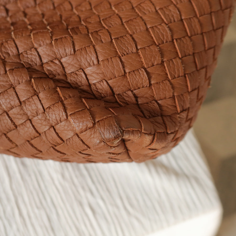 Bottega Veneta Vintage Tan Brown Intrecciato Ring Strap Shoulder Bag