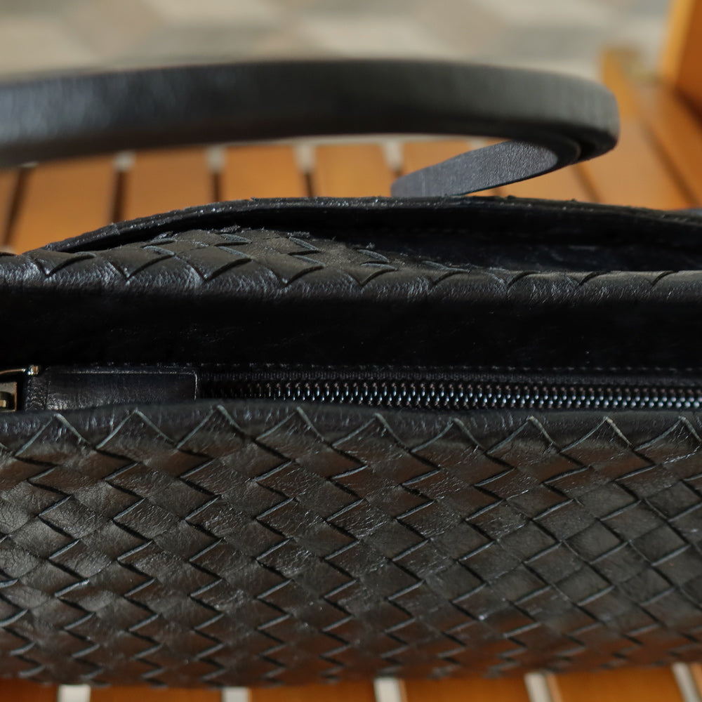 Bottega Veneta Vintage Black Leather Intrecciato Sardine Pochette Shoulder Bag