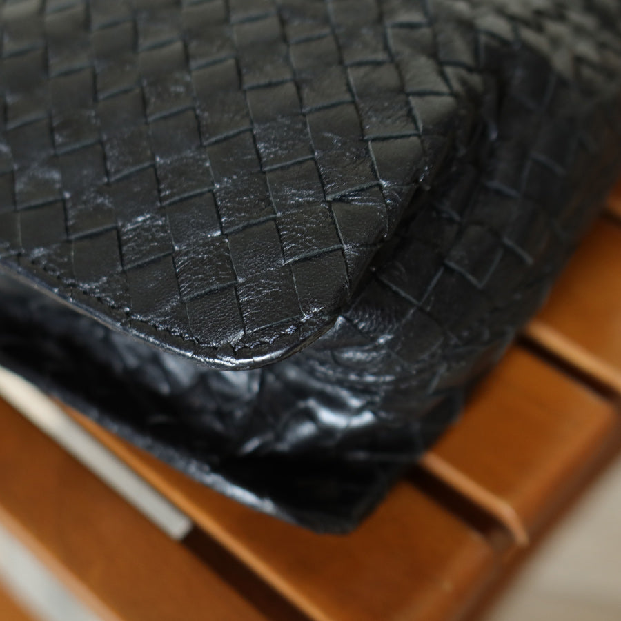 Bottega Veneta Vintage Black Leather Intrecciato Sardine Pochette Shoulder Bag