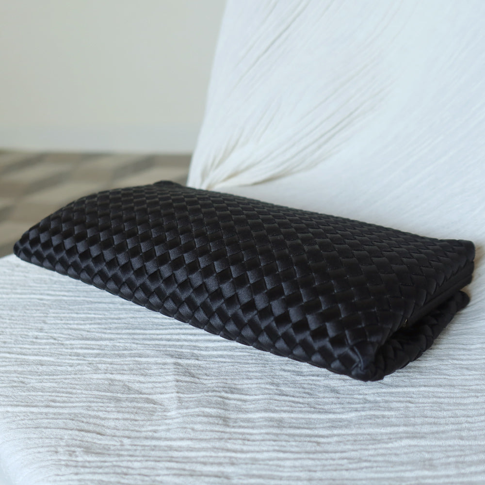 Rare Bottega Veneta Vintage Satin Intrecciato Kiss Lock Clutch 2 way Shoulder Bag