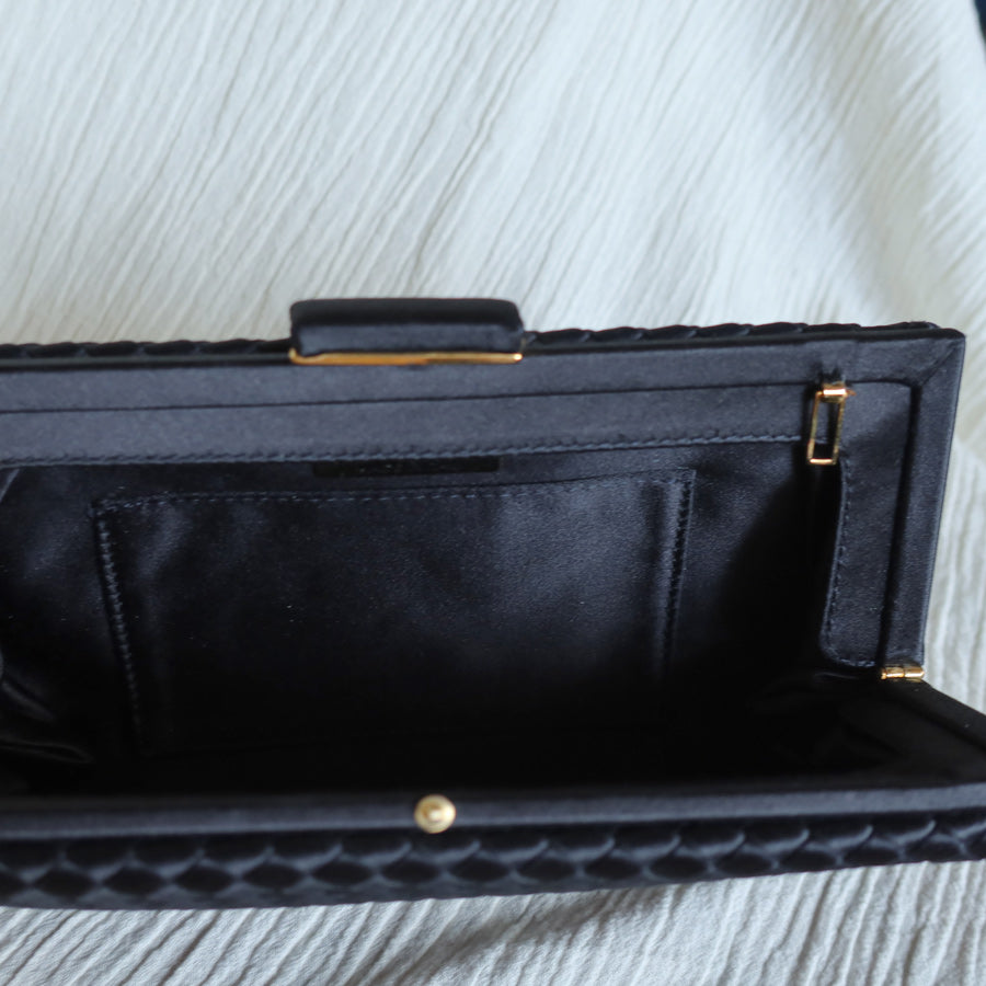 Rare Bottega Veneta Vintage Satin Intrecciato Kiss Lock Clutch 2 way Shoulder Bag