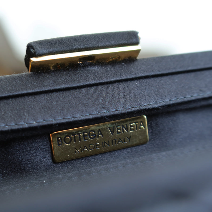 Rare Bottega Veneta Vintage Satin Intrecciato Kiss Lock Clutch 2 way Shoulder Bag