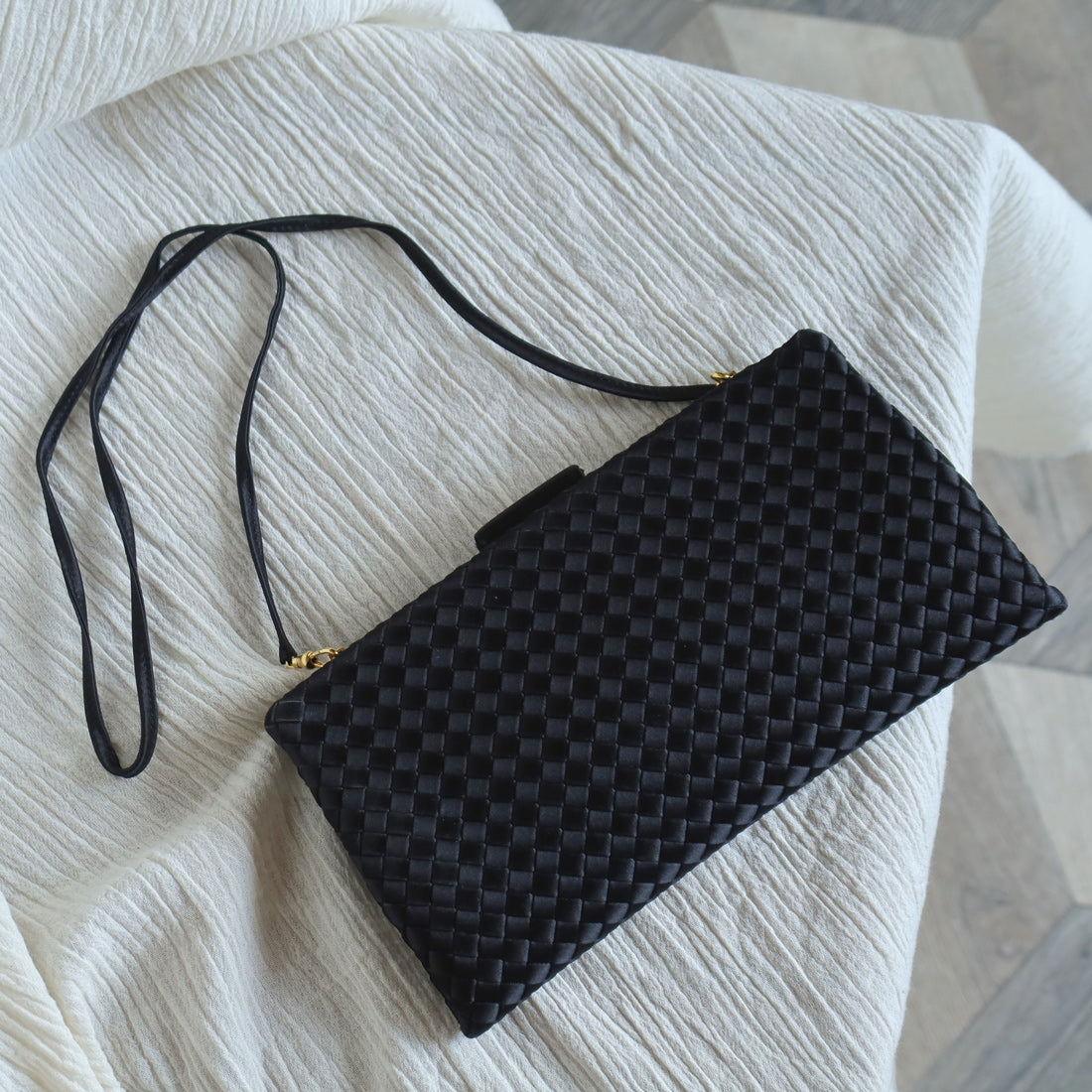 Rare Bottega Veneta Vintage Satin Intrecciato Kiss Lock Clutch 2 way Shoulder Bag