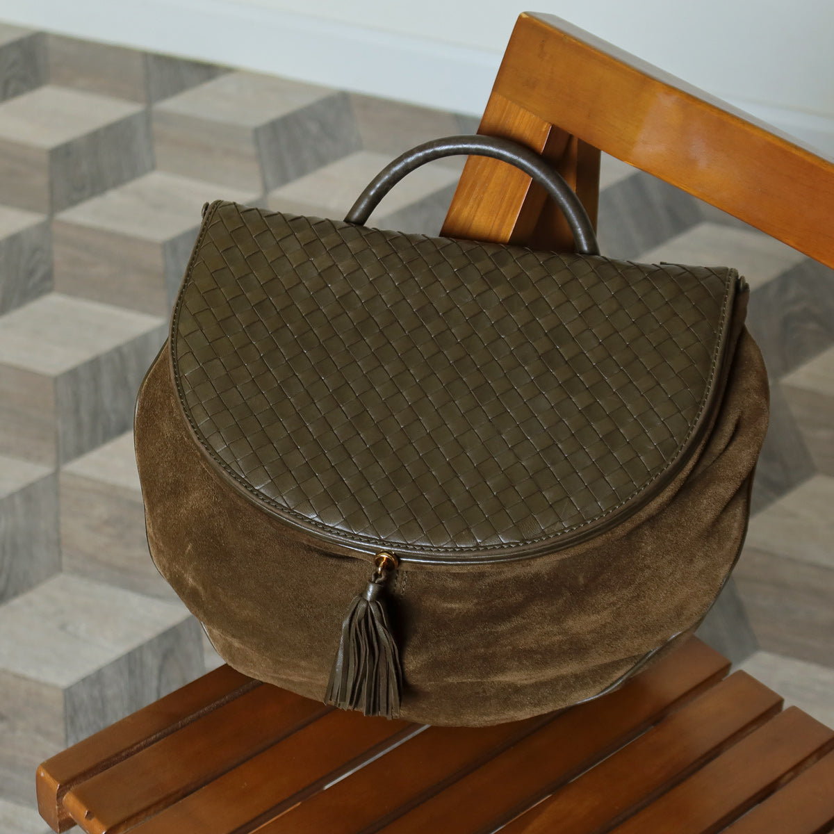 Rare Bottega Veneta Vintage Olive Brown Intrecciato Kiss Lock Half Moon Hobo Bag
