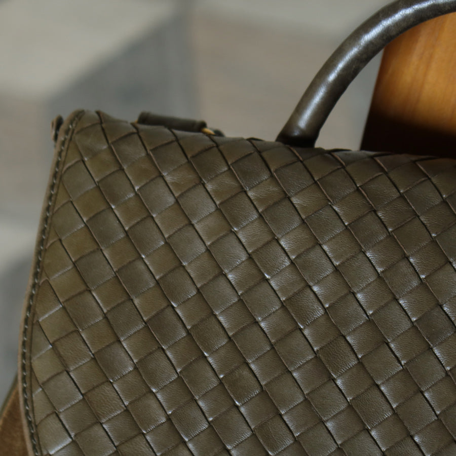 Rare Bottega Veneta Vintage Olive Brown Intrecciato Kiss Lock Half Moon Hobo Bag