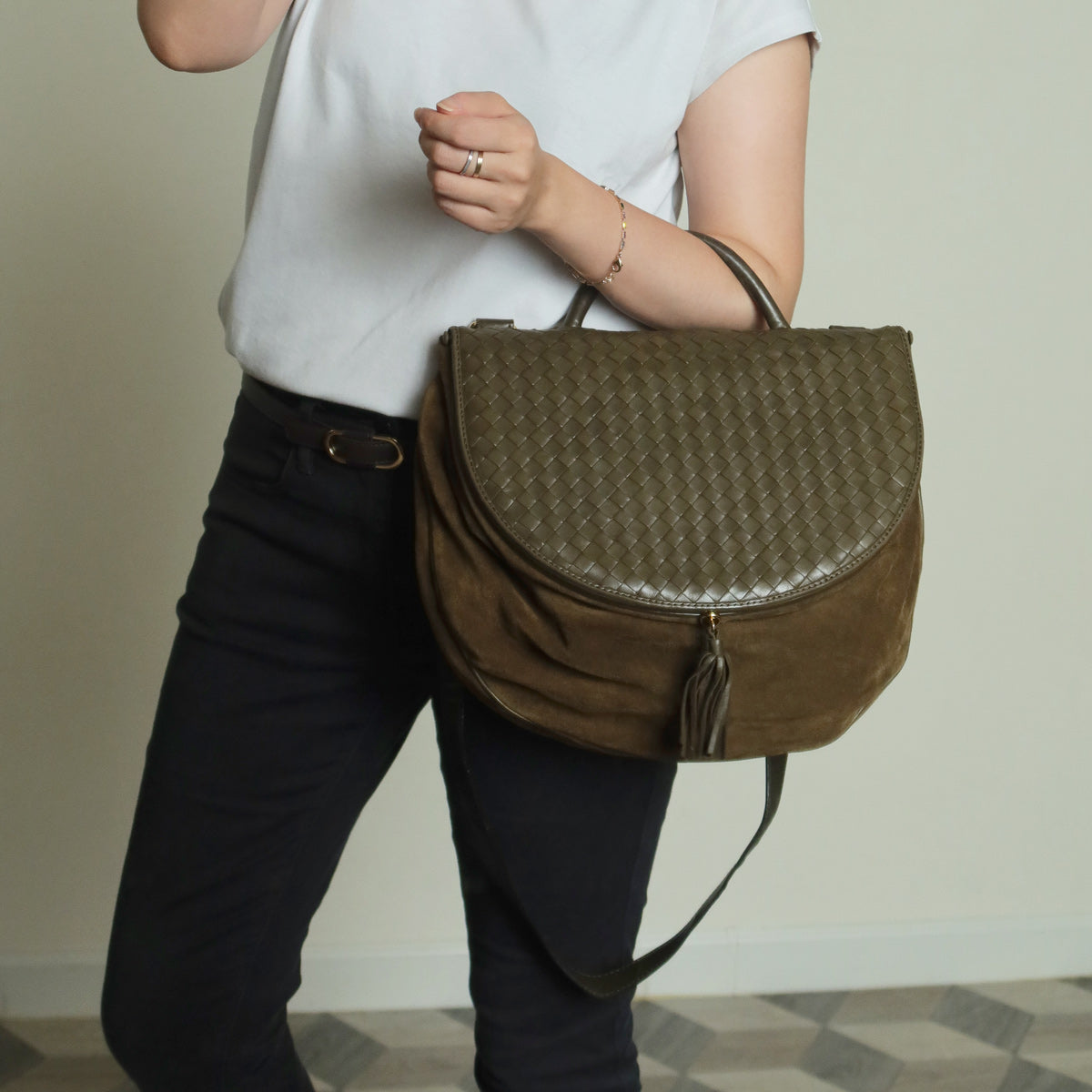Rare Bottega Veneta Vintage Olive Brown Intrecciato Kiss Lock Half Moon Hobo Bag
