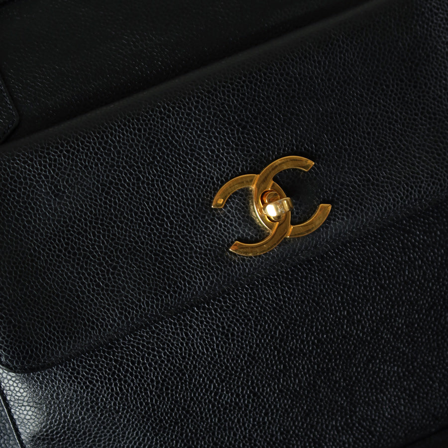 Vintage Chanel Black Caviar CC Turn lock Double sided XL Shoulder Bag