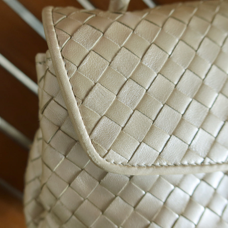 Vintage Bottega Veneta Shimmer Ivory Intrecciato Weave Top Handle Bag M