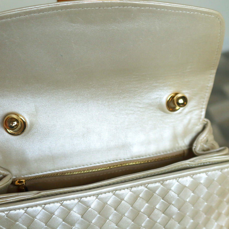 Vintage Bottega Veneta Shimmer Ivory Intrecciato Weave Top Handle Bag M