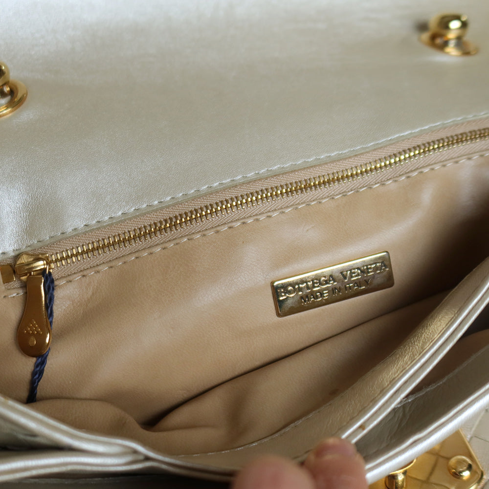 Vintage Bottega Veneta Shimmer Ivory Intrecciato Weave Top Handle Bag M
