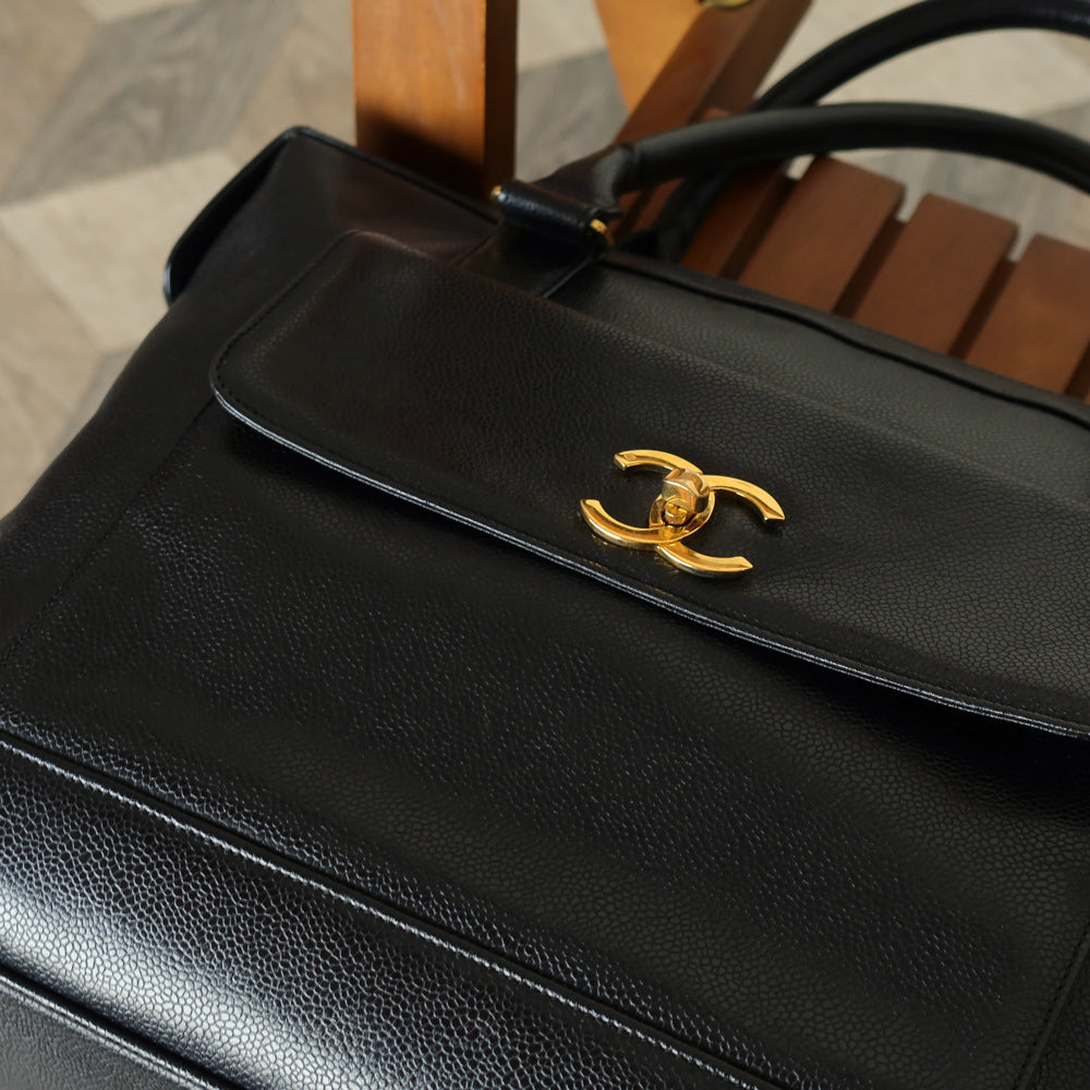 Vintage Chanel Black Caviar CC Turn lock Double sided XL Shoulder Bag
