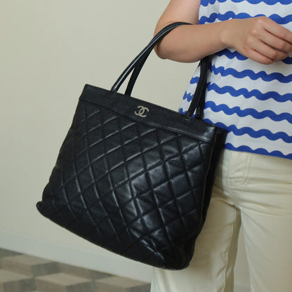 Chanel Vintage Black Caviar Diamond quilted CC mark Shoulder Tote Bag