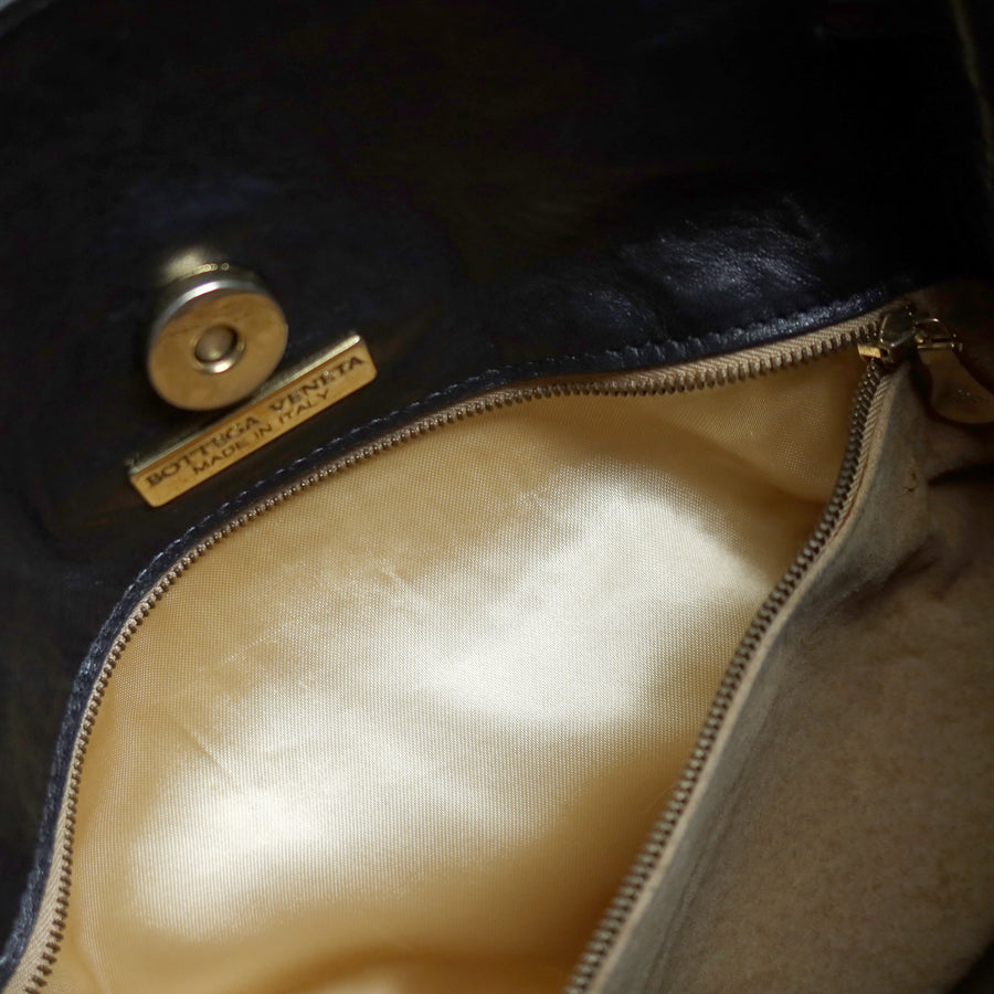 Bottega Veneta Vintage Black Leather Intrecciato Weave Knots Shoulder Bag