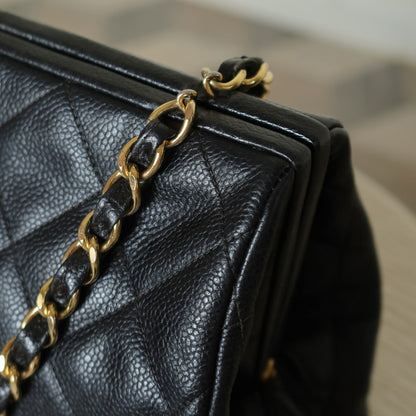 Vintage Chanel Black Caviar Matelassé CC logo Kiss Lock Double Chain Shoulder Bag