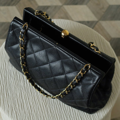 Vintage Chanel Black Caviar Matelassé CC logo Kiss Lock Double Chain Shoulder Bag
