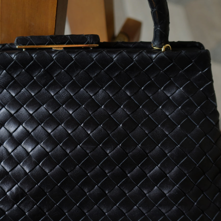 Bottega Veneta Vintage Black Leather Intrecciato Kiss Lock Top Handle Bag M