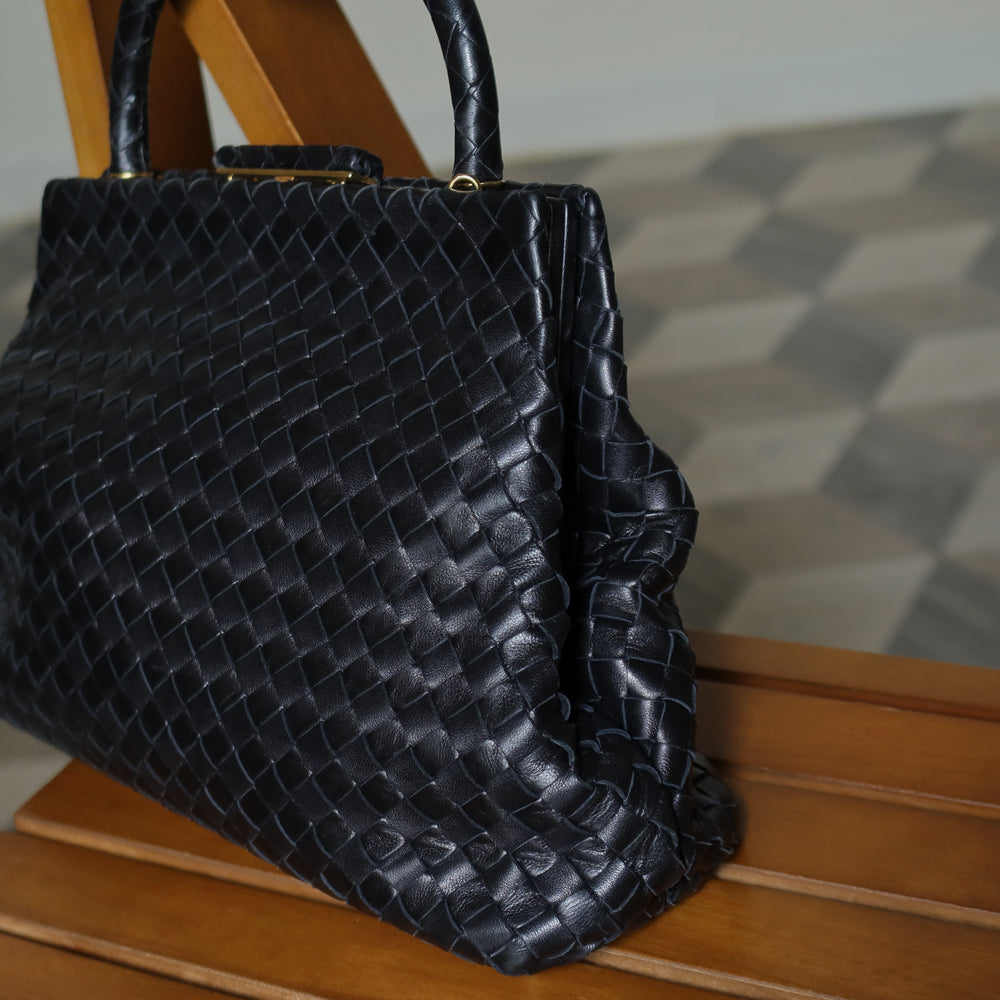 Bottega Veneta Vintage Black Leather Intrecciato Kiss Lock Top Handle Bag M