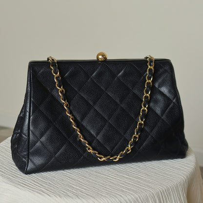 Vintage Chanel Black Caviar Matelassé CC logo Kiss Lock Double Chain Shoulder Bag