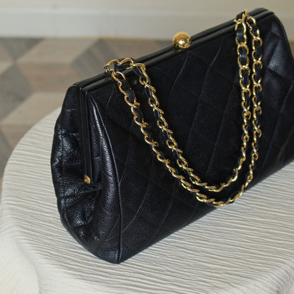 Vintage Chanel Black Caviar Matelassé CC logo Kiss Lock Double Chain Shoulder Bag