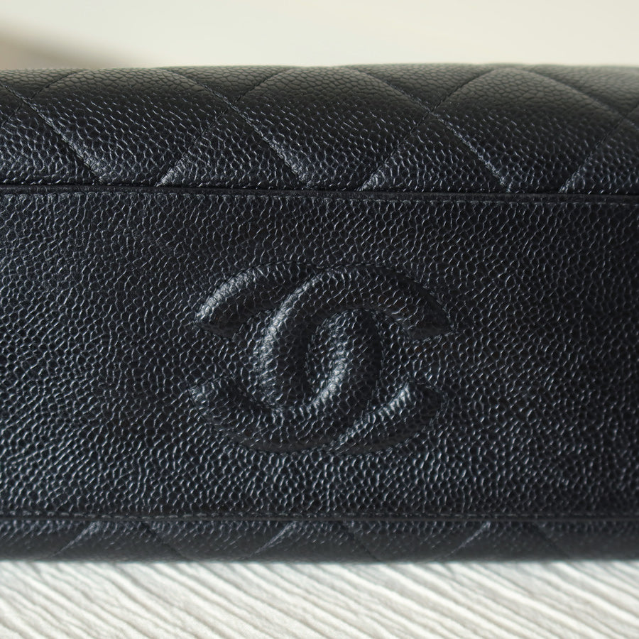 Vintage Chanel Black Caviar Matelassé CC logo Kiss Lock Double Chain Shoulder Bag