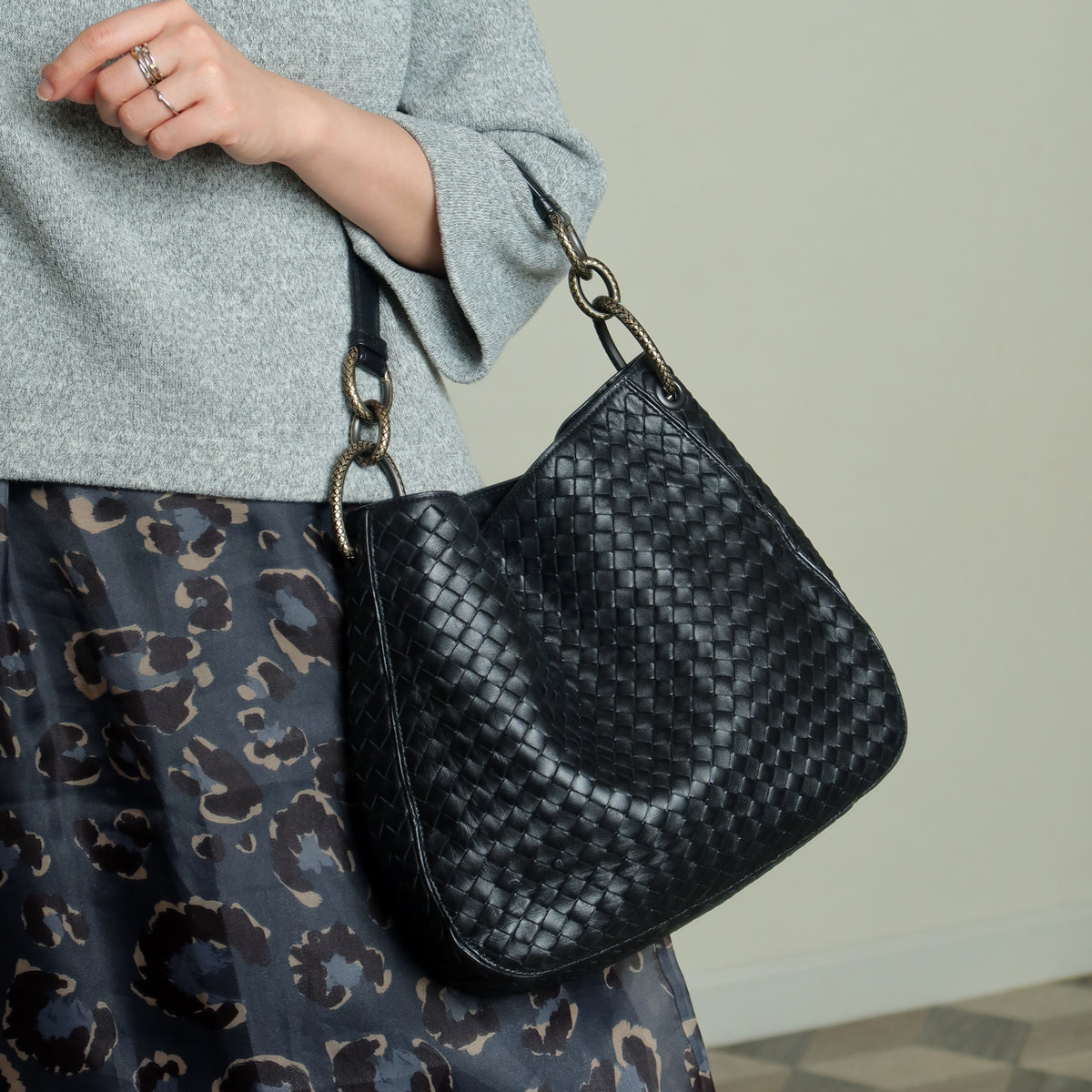Bottega Veneta Vintage Black Nappa Intrecciato Loop Rings Hobo Shoulder Bag