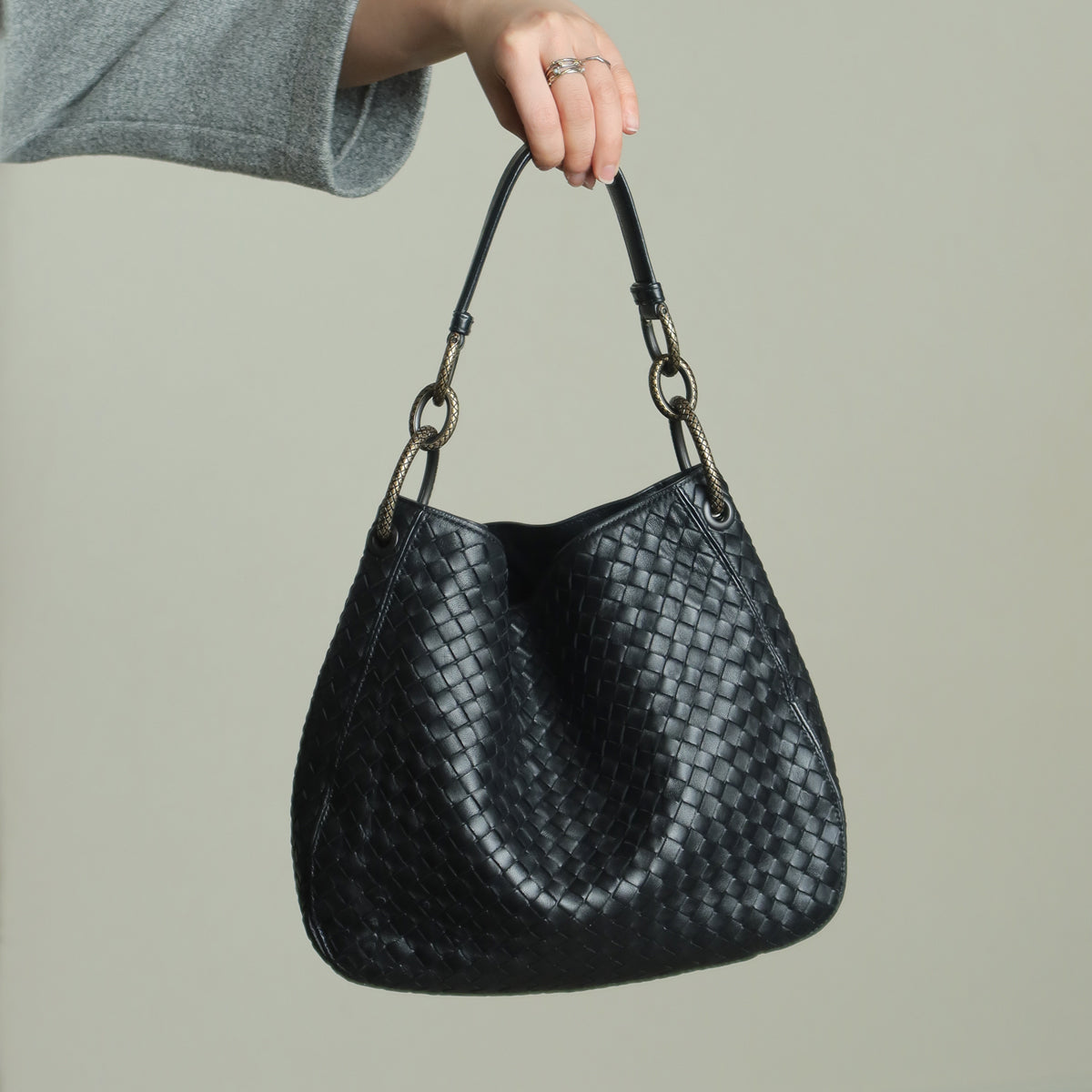 Bottega Veneta Vintage Black Nappa Intrecciato Loop Rings Hobo Shoulder Bag