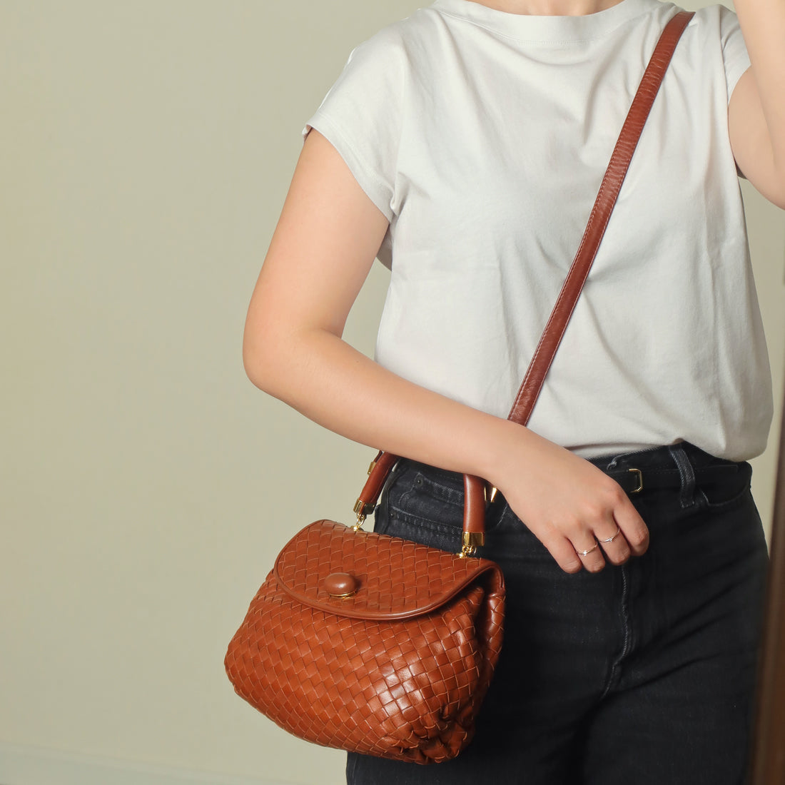 Bottega Veneta Vintage Dark Brown Intrecciato Weave Turn Lock 2way Shoulder Bag S