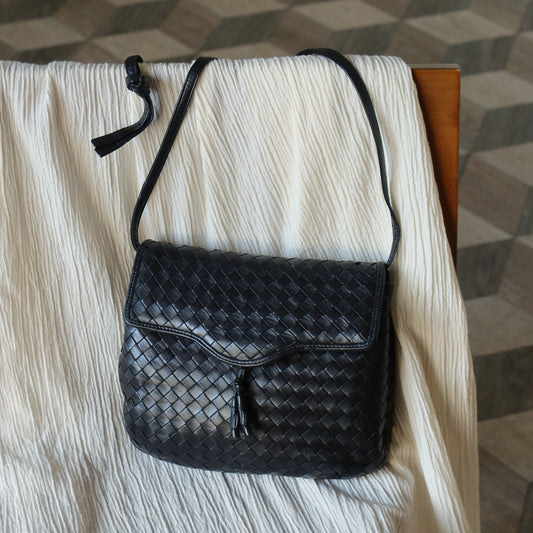 Bottega Veneta Vintage Black Intrecciato Weave Pochette Crossbody Flap Bag