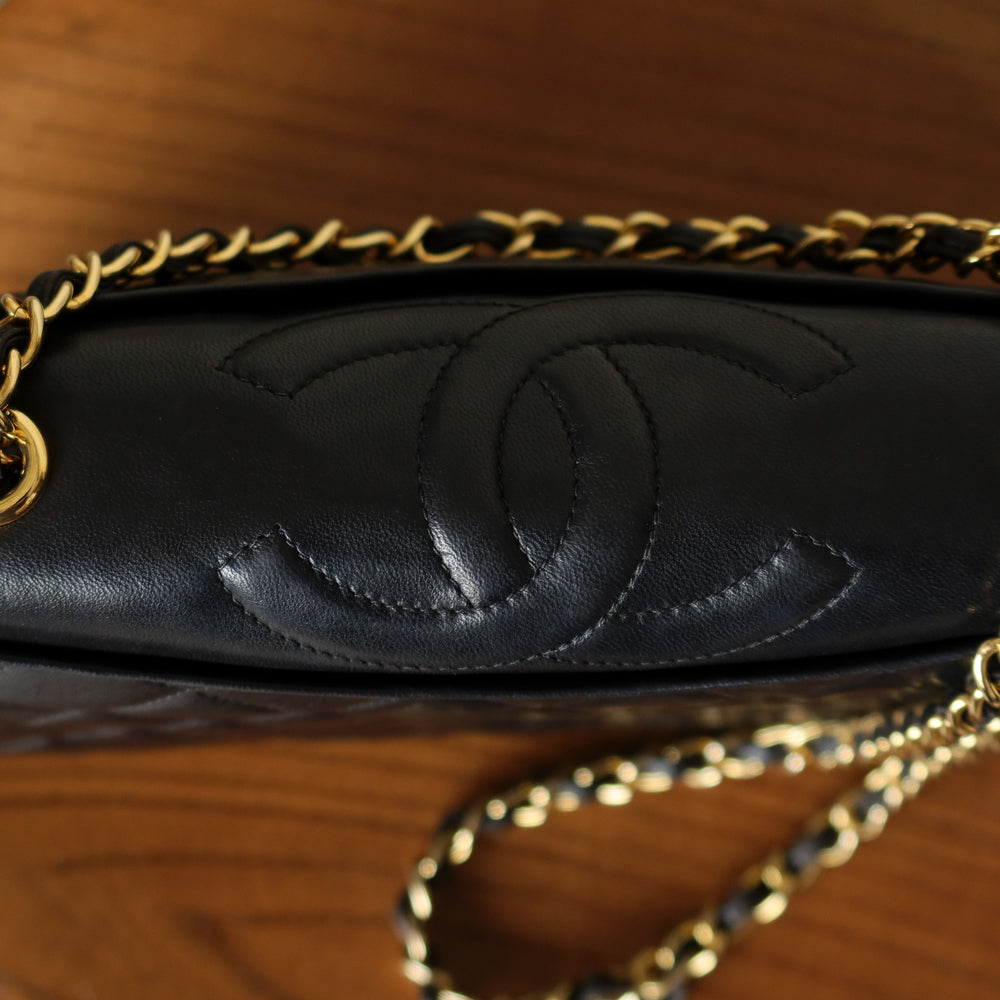Chanel Vintage Black Lambskin Matelasse Diamond Quilted CC mark Flap Bag