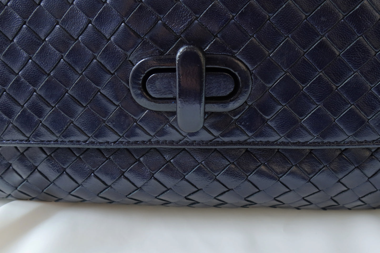 Bottega Veneta Vintage Intrecciato Weave Turnlock Flap Bag 10