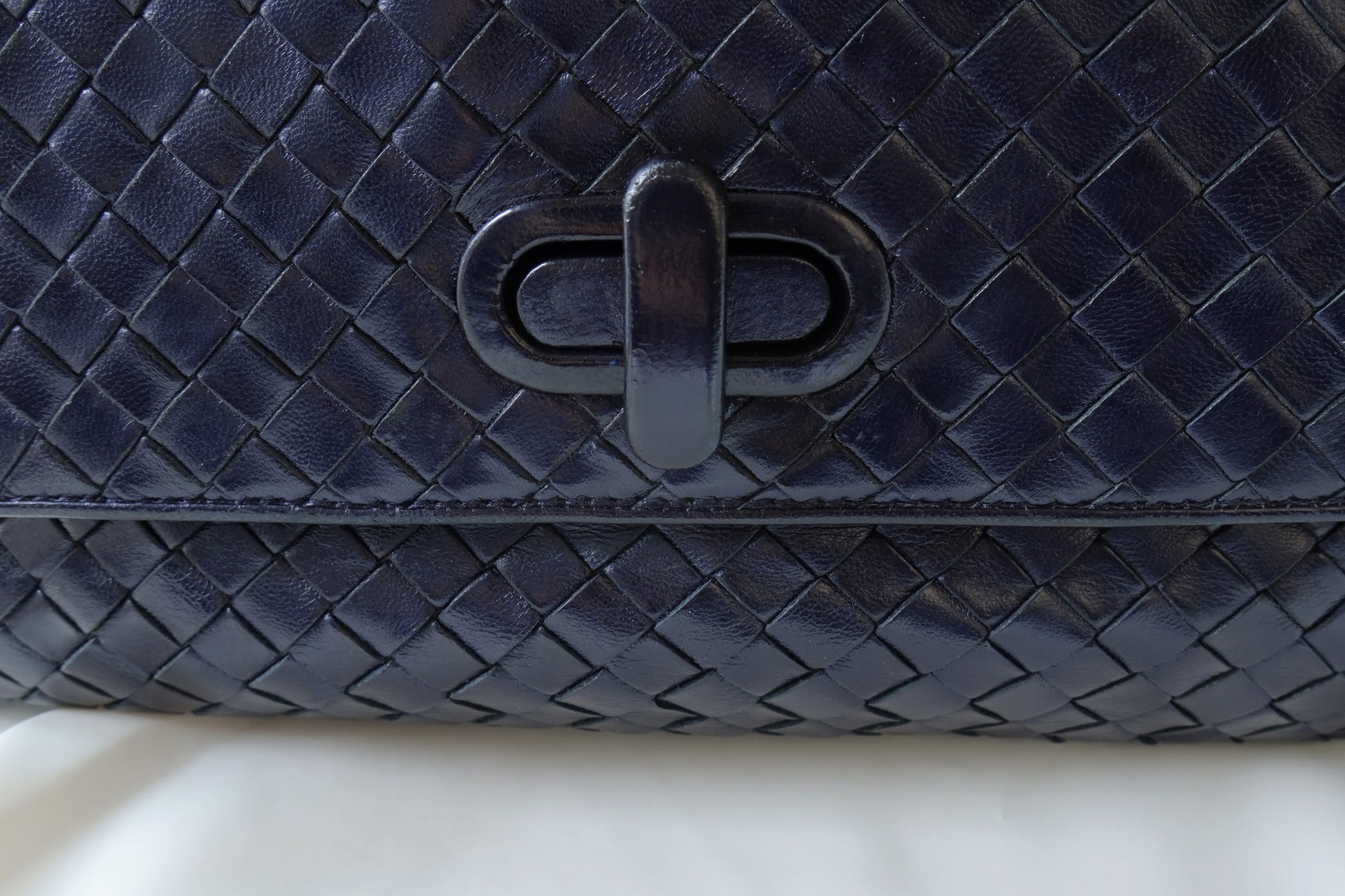 Bottega Veneta Vintage Intrecciato Weave Turnlock Flap Bag 10