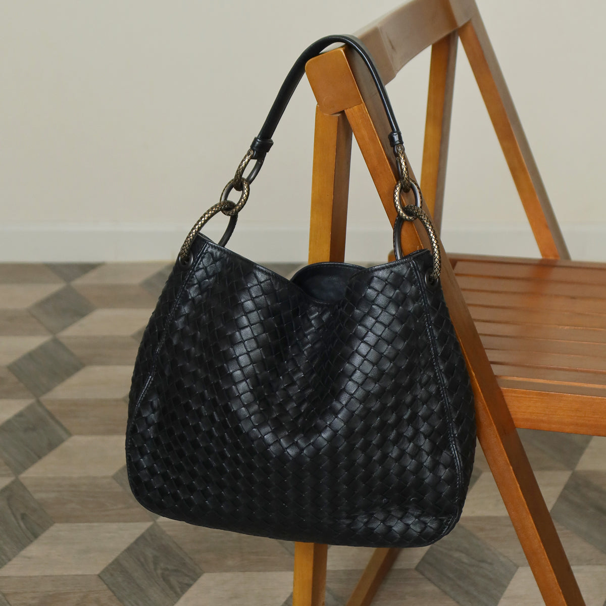 Bottega Veneta Vintage Black Nappa Intrecciato Loop Rings Hobo Shoulder Bag