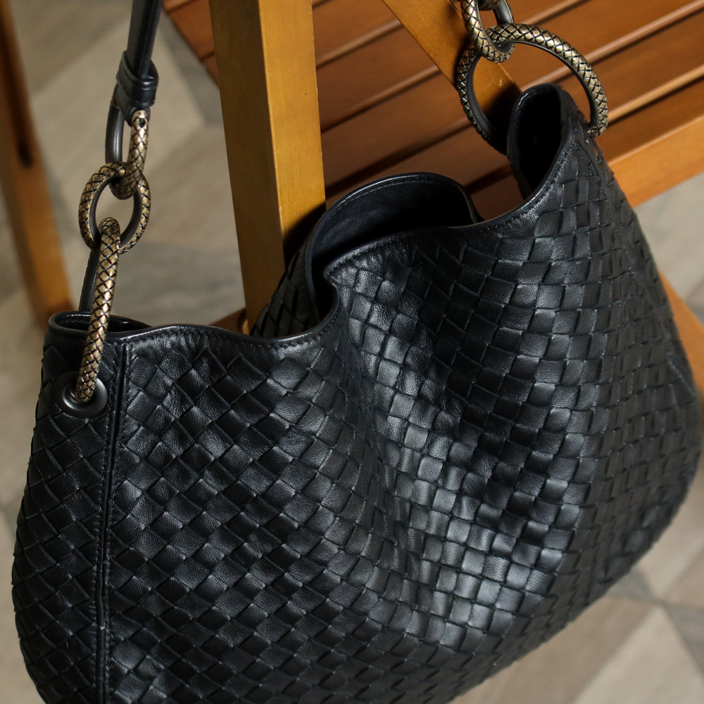 Bottega Veneta Vintage Black Nappa Intrecciato Loop Rings Hobo Shoulder Bag