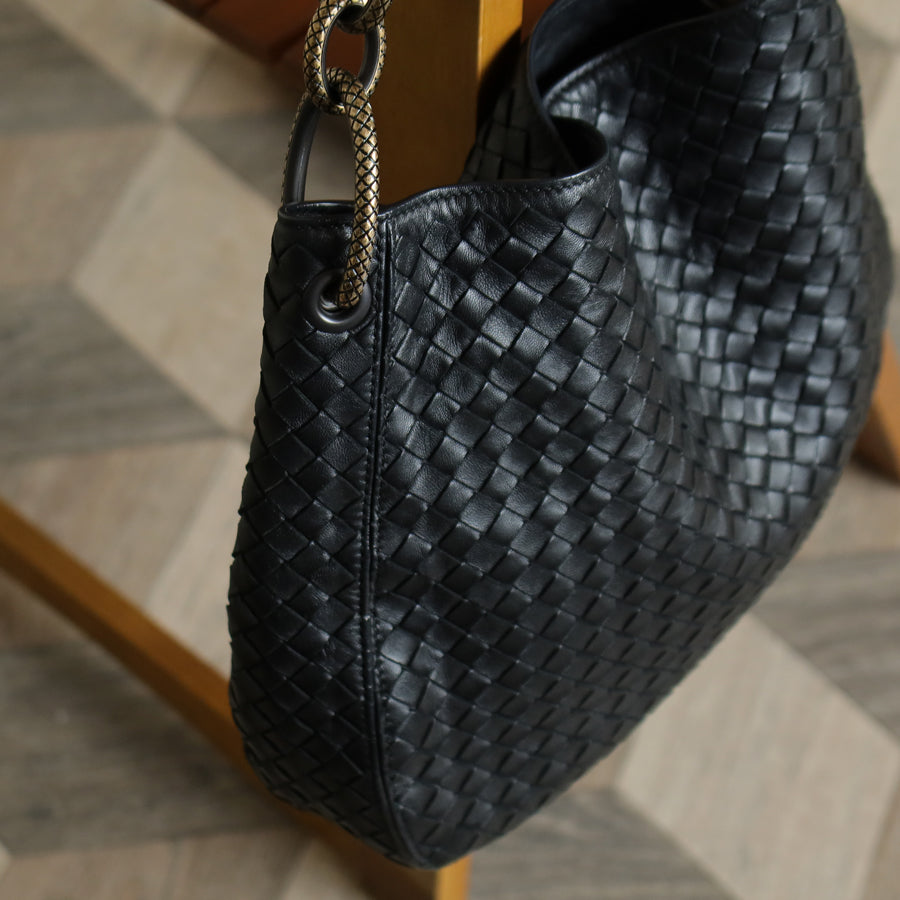 Bottega Veneta Vintage Black Nappa Intrecciato Loop Rings Hobo Shoulder Bag
