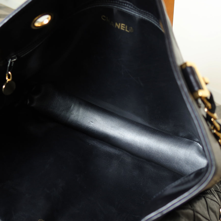 Chanel Vintage Black Calfskin Matelasse Quilted CC Charm Crossbody Shoulder Bag