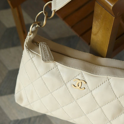 Chanel Vintage Cream Leather Wild Stitch CC mark chain-link Shoulder Bag