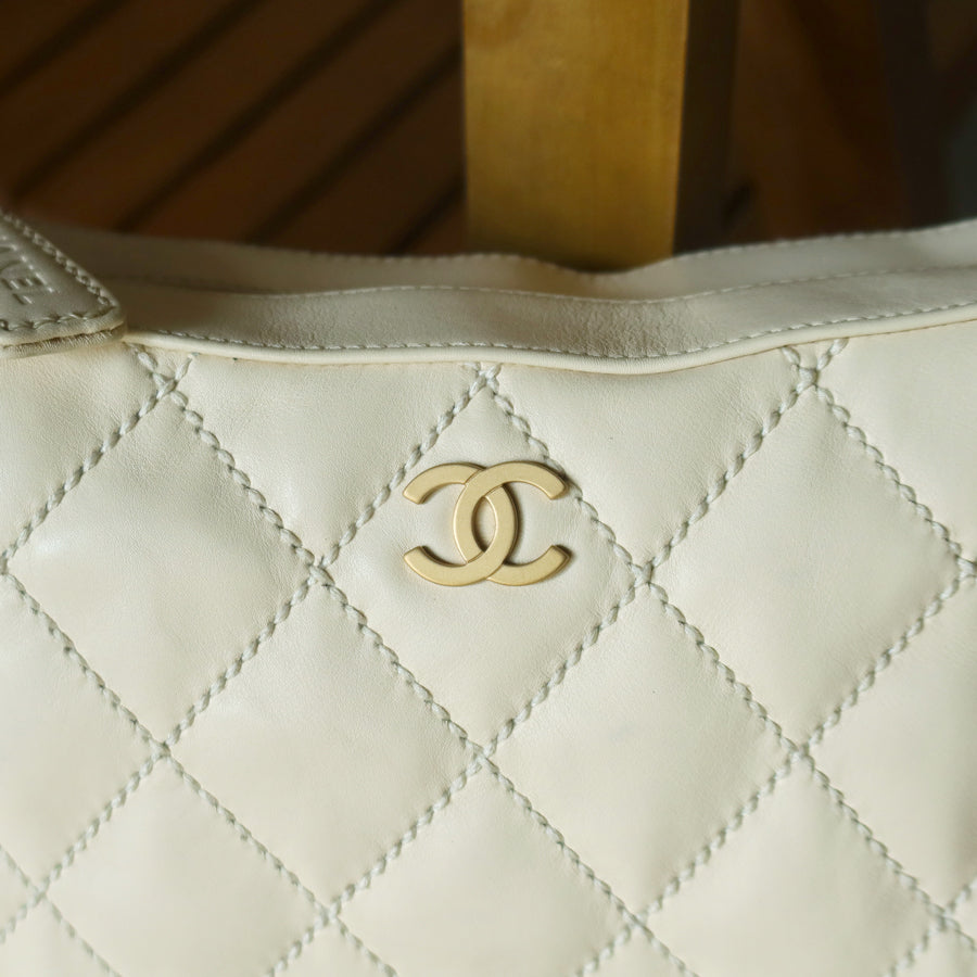 Chanel Vintage Cream Leather Wild Stitch CC mark chain-link Shoulder Bag