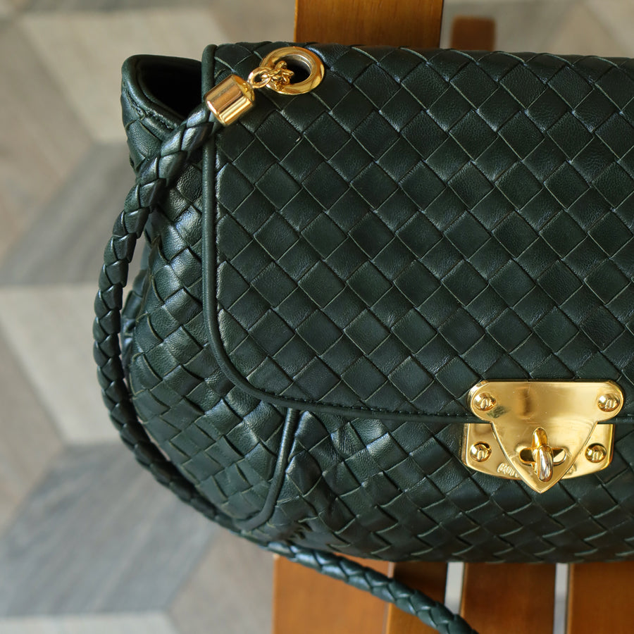 Bottega Veneta Vintage Alpi Green Intrecciato Gold Turn lock Braided Strap Shoulder Crossbody Bag