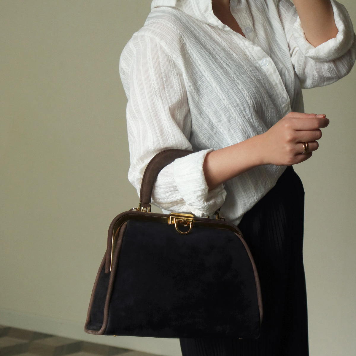 Vintage Christian Dior 90s Brown Black Suede Leather Kiss Lock 2-way Trapeze Bag