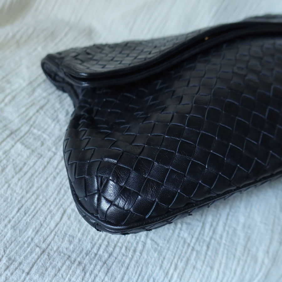 Rare Bottega Veneta Vintage Black Intrecciato Leather Hourglass Party Clutch Bag