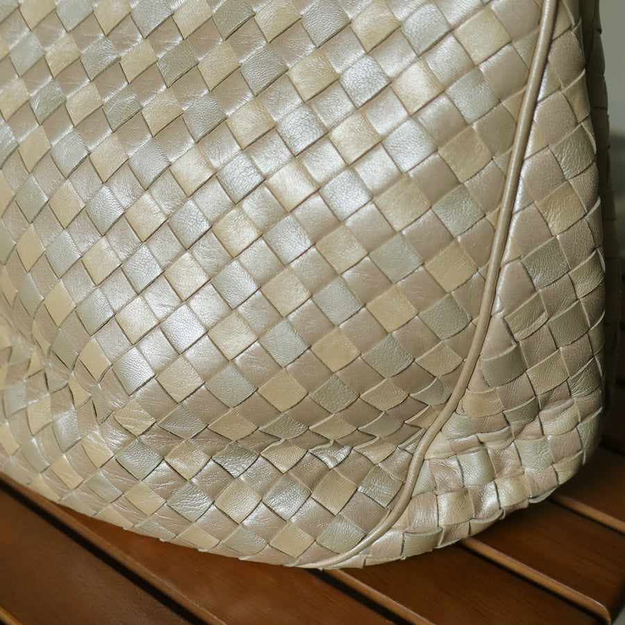 Vintage Bottega Veneta Shimmery Ivory Tri-color Intrecciato 2way Shoulder Bag