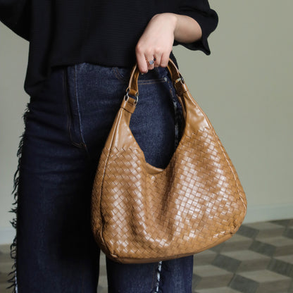 Bottega Veneta Vintage Caramel Brown Intrecciato Campana Hobo Shoulder Bag