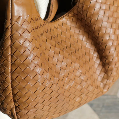 Bottega Veneta Vintage Caramel Brown Intrecciato Campana Hobo Shoulder Bag
