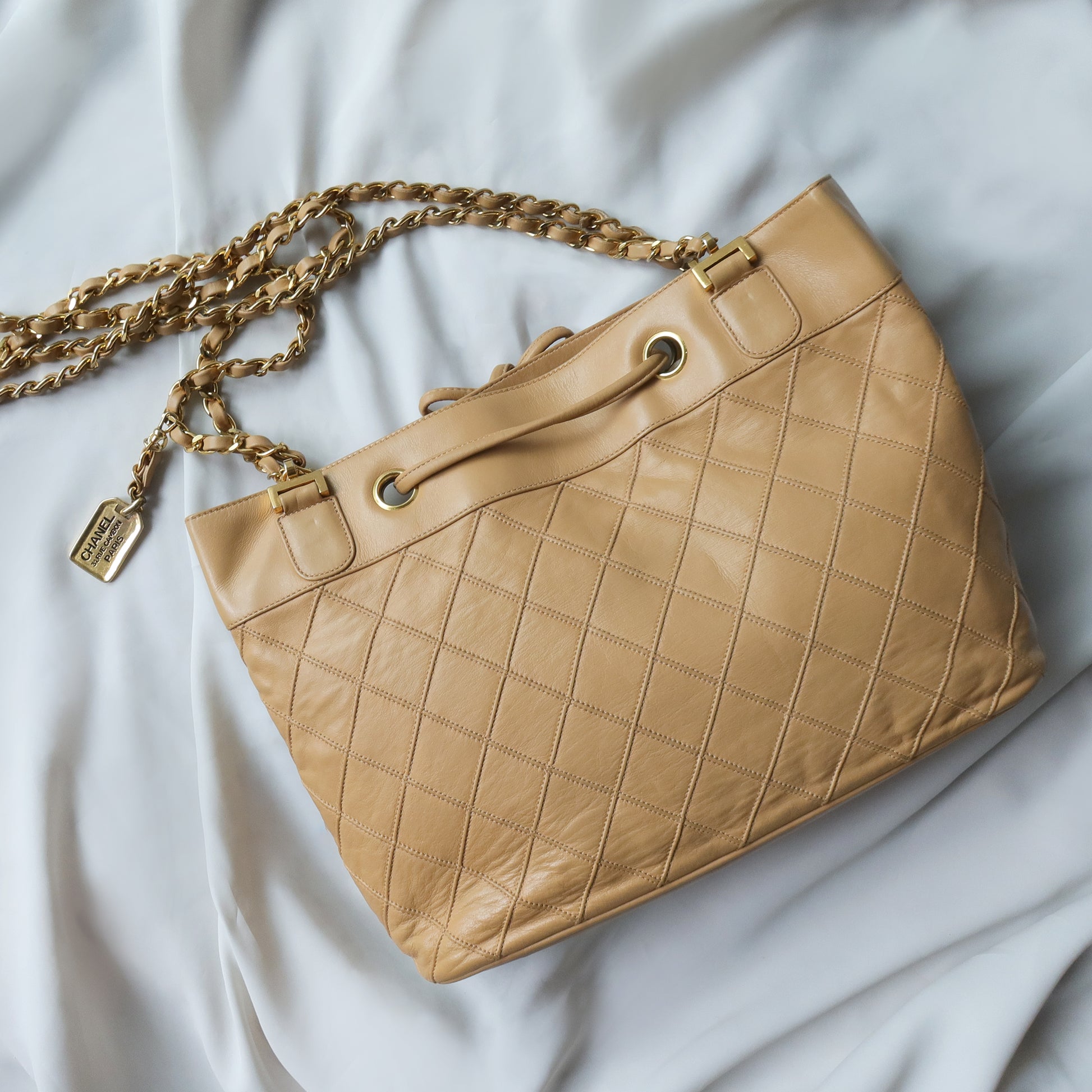 Chanel Vintage Caramel Quilted 24k Gold Double Chain Tote Bag