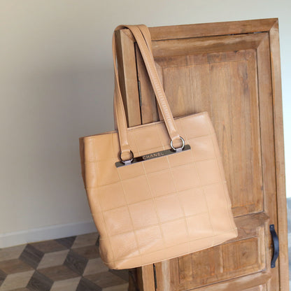 Chanel Vintage Chocolate Bar Stitching Light Salmon Beige Calfskin Leather Shoulder Tote Bag