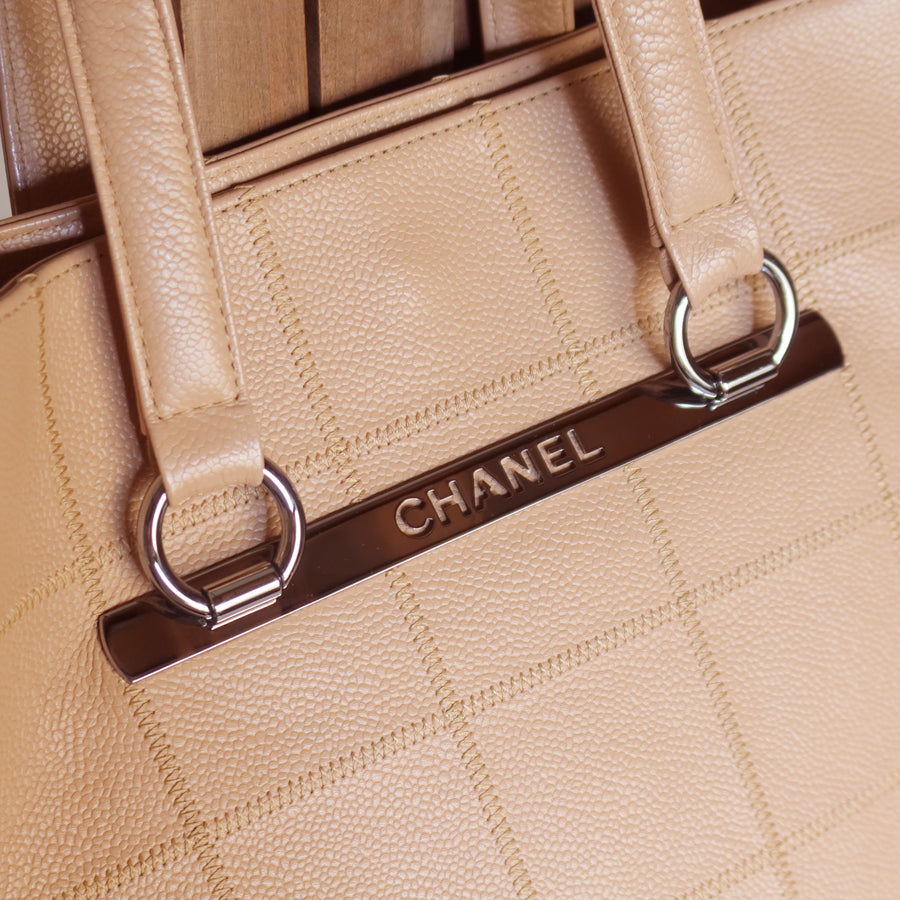 Chanel Vintage Chocolate Bar Stitching Light Salmon Beige Calfskin Leather Shoulder Tote Bag