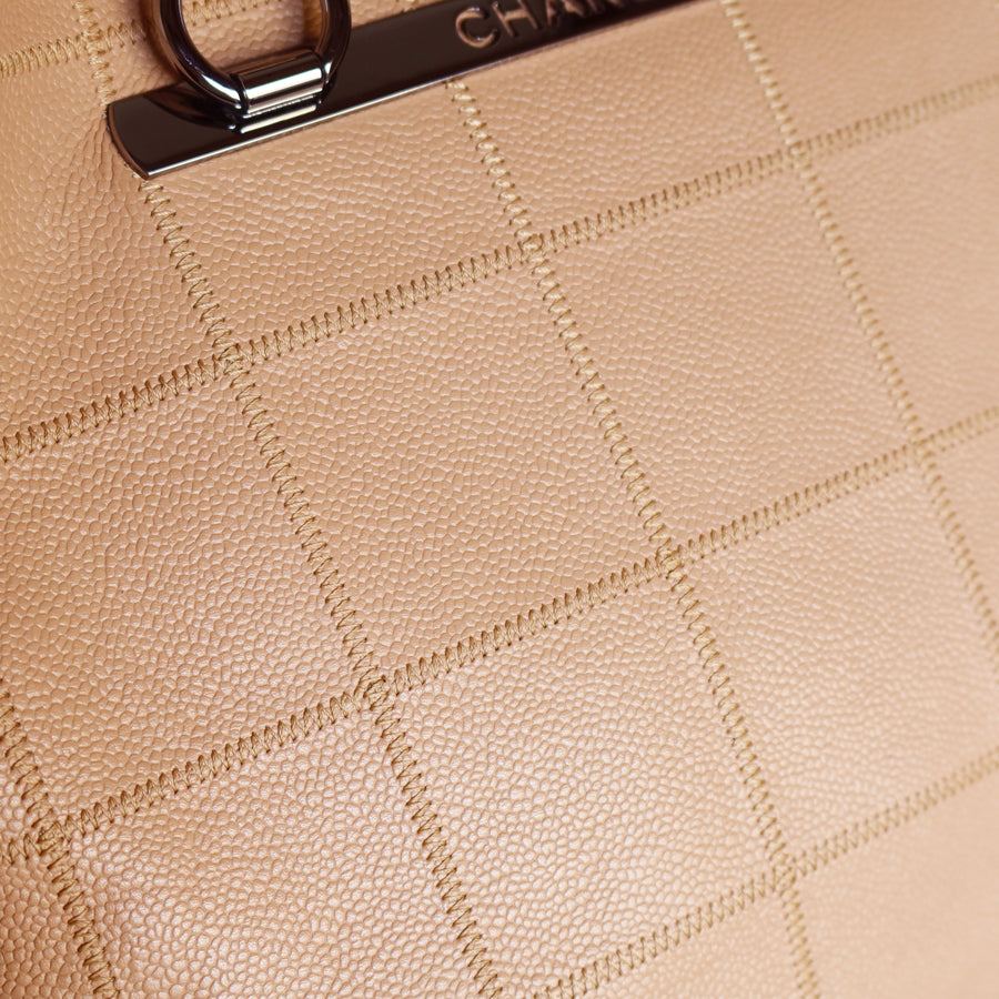 Chanel Vintage Chocolate Bar Stitching Light Salmon Beige Calfskin Leather Shoulder Tote Bag