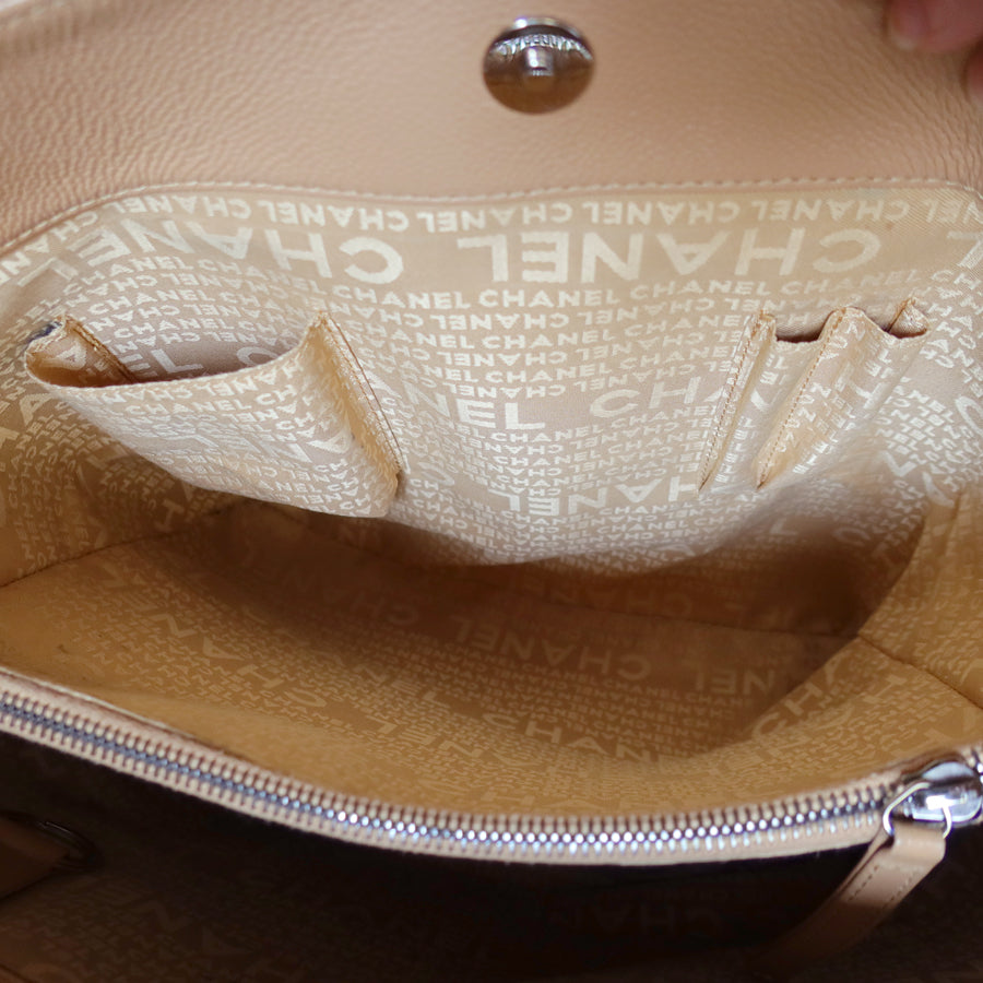 Chanel Vintage Chocolate Bar Stitching Light Salmon Beige Calfskin Leather Shoulder Tote Bag