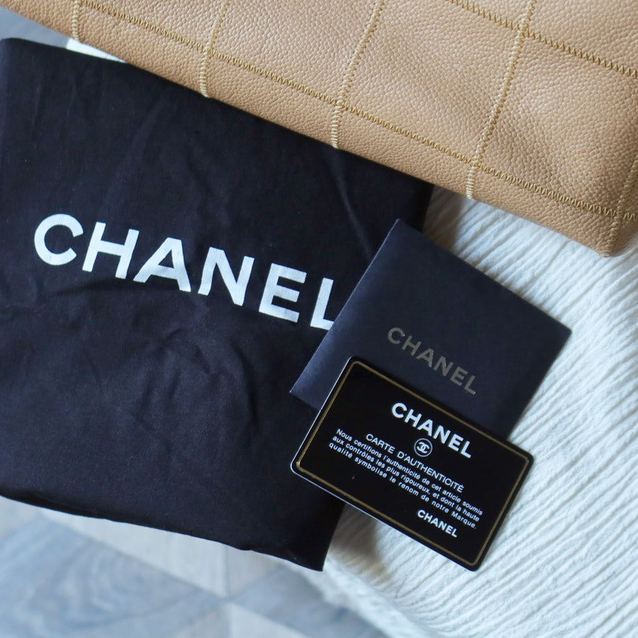 Chanel Vintage Chocolate Bar Stitching Light Salmon Beige Calfskin Leather Shoulder Tote Bag